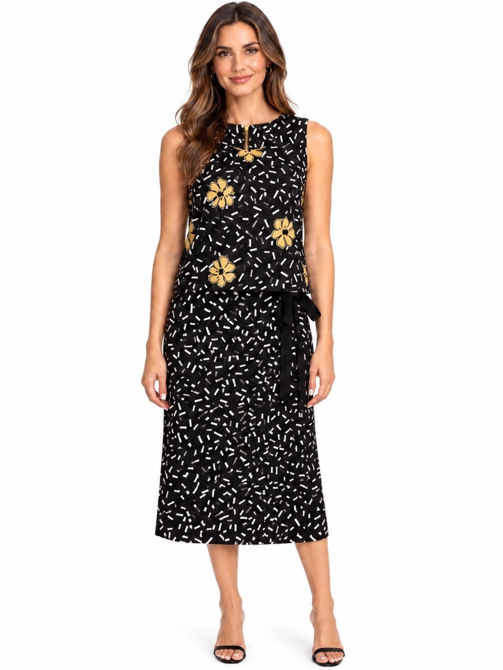 Just Taylor Dress Black With White and Yellow Flowers Size 4